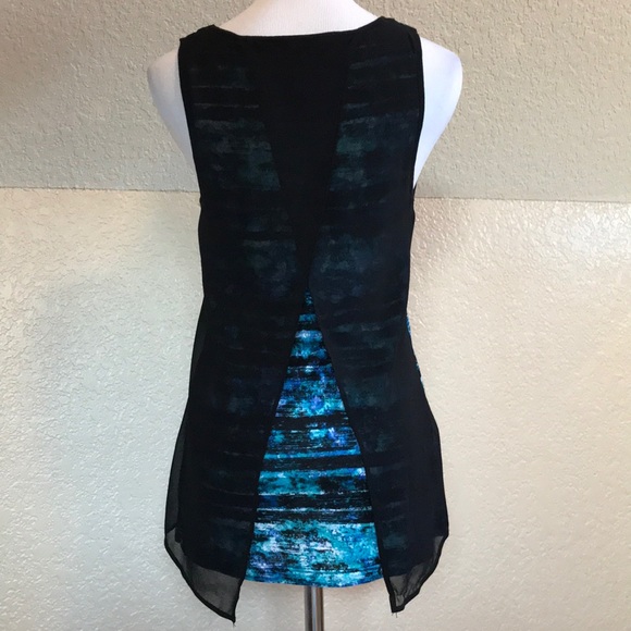 NWT, Kensie, Vibrant Print Sleeveless Top! - Picture 7 of 8